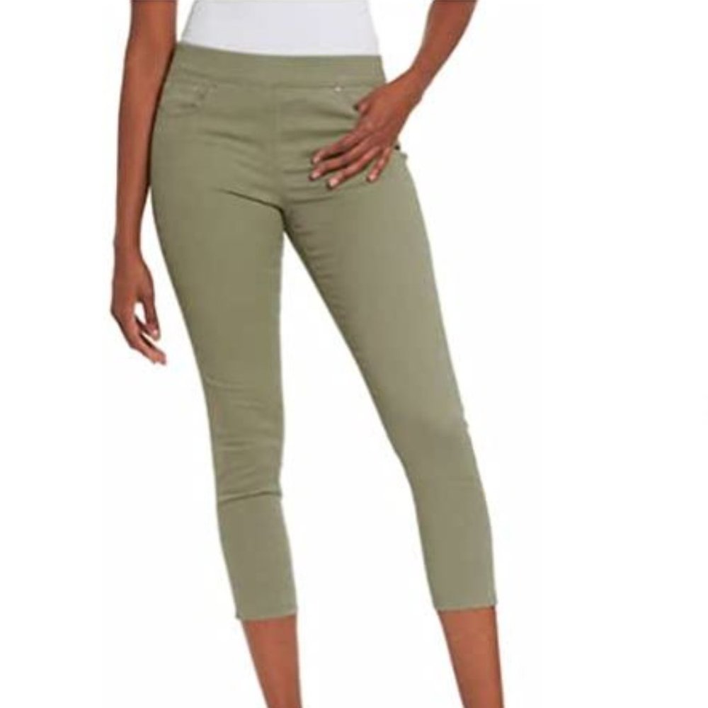 New!! Gloria Vanderbilt Women's Pull-On Crop Pant